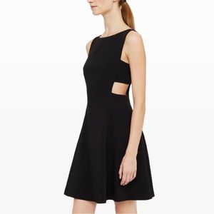 Club Monaco Jamarca Dress black size 4 - brand new with tags